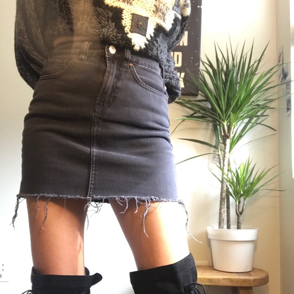 Black Washed High Waisted Denim Skirt - Picture 4 of 7
